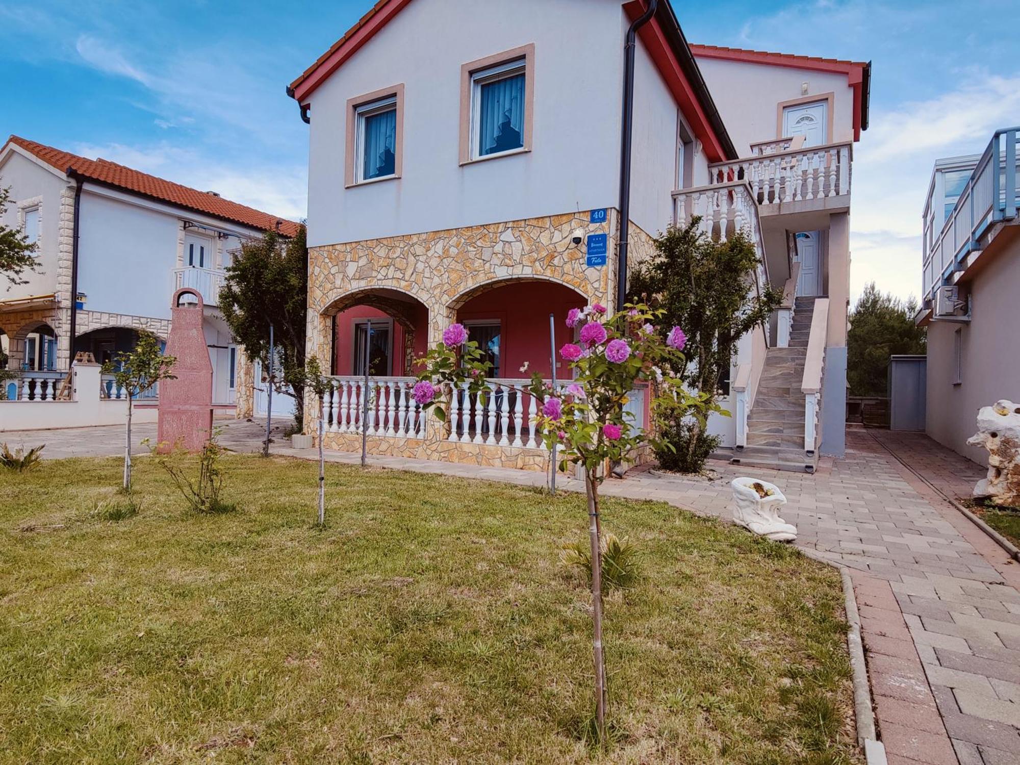 ויר Apartments Fida מראה חיצוני תמונה